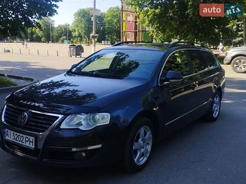 Авто Volkswagen Passat 2010 № 8976218