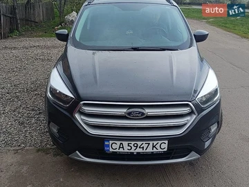 Авто Ford Escape 2019 № 8976327