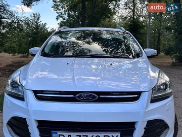 Авто Ford Kuga 2013 № 8976329