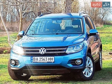 Авто Volkswagen Tiguan 2017 № 8976333