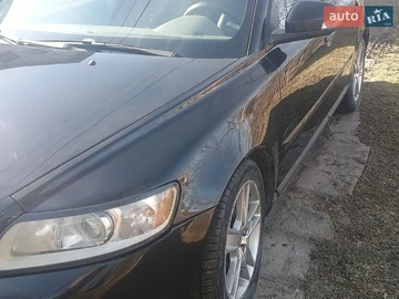 Авто Volvo V50 2009 № 8976372