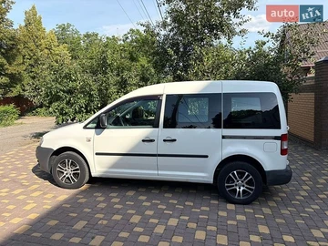 Авто Volkswagen Caddy 2008 № 8976446