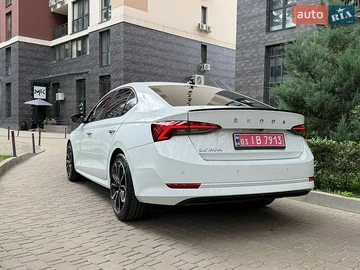 Авто Skoda Octavia 2022 № 8976553