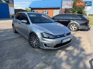 Авто Volkswagen E-Golf 2015 № 8976682