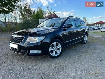 Авто Skoda Superb 2013 № 8976923