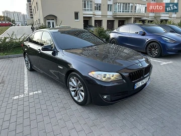 Авто BMW 5 Series 2011 № 8976925