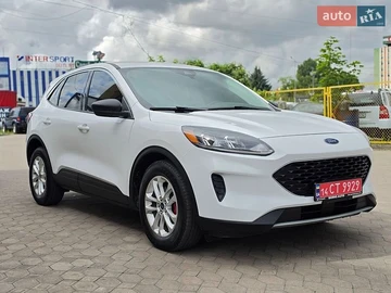 Авто Ford Escape 2022 № 8977002