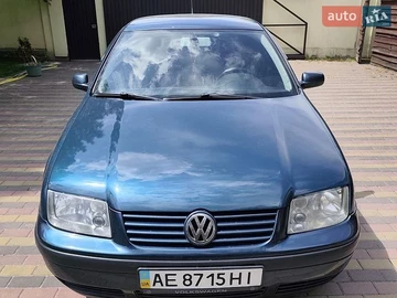 Авто Volkswagen Bora 2001 № 8977097