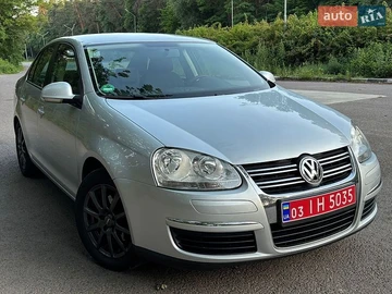 Авто Volkswagen Jetta 2009 № 8977200