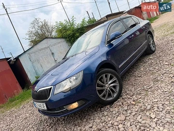 Авто Skoda Superb 2013 № 8977227