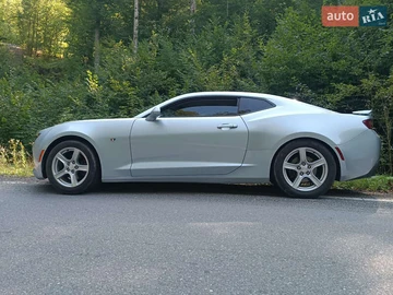 Авто Chevrolet Camaro 2017 № 8977239