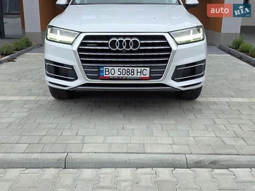 Авто Audi Q7 2019 № 8977416