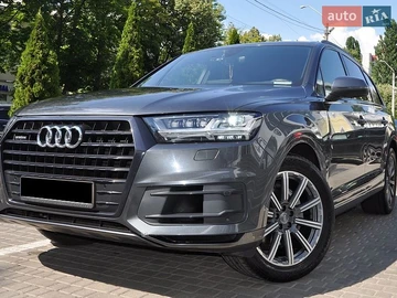 Авто Audi Q7 2019 № 8977432