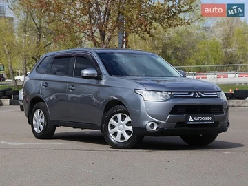 Авто Mitsubishi Outlander 2013 № 8977630
