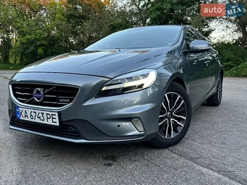 Авто Volvo V40 2016 № 8977643