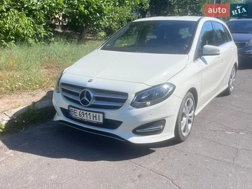 Авто Mercedes B-Class 2015 № 8977647