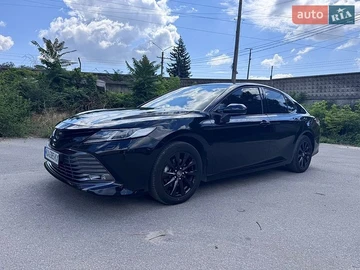 Авто Toyota Camry 2019 № 8977763