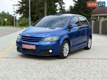 Авто Volkswagen Golf Plus 2006 № 8978036