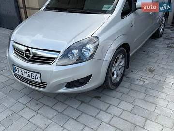 Авто Opel Zafira 2011 № 8978047