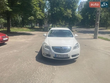 Авто Opel Insignia 2011 № 8978060