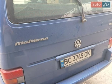 Авто Volkswagen Multivan 2000 № 8978068