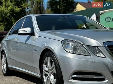 Авто Mercedes E-Class 2012 № 8978256