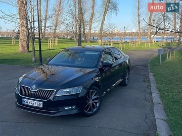 Авто Skoda Superb 2016 № 8978296