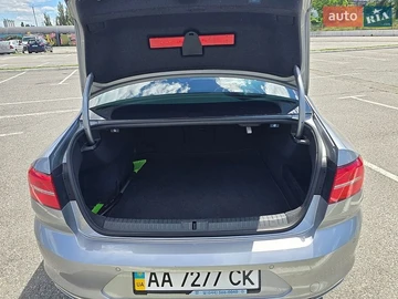 Авто Volkswagen Passat 2018 № 8978382