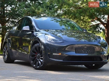 Авто Tesla Model Y 2024 № 8978391