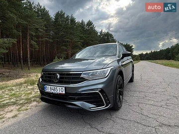 Авто Volkswagen Tiguan 2023 № 8978393