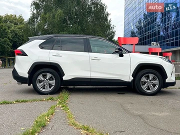 Авто Toyota Rav4 2023 № 8978455