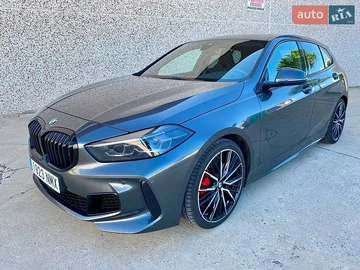 Авто BMW 1 Series 2021 № 8978457