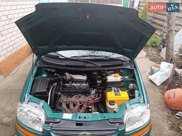 Авто Chevrolet Aveo 2004 № 8978490