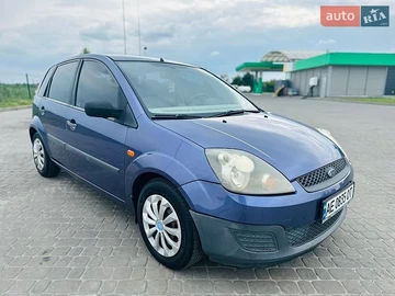 Авто Ford Fiesta 2005 № 8978503