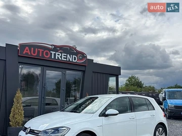Авто Volkswagen E-Golf 2020 № 8978753