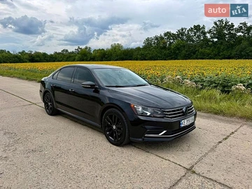 Авто Volkswagen Passat 2018 № 8978763