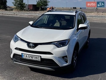 Авто Toyota Rav4 2018 № 8978816