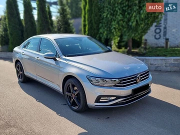 Авто Volkswagen Passat 2022 № 8978899
