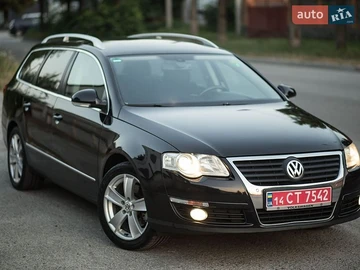 Авто Volkswagen Passat 2009 № 8979321