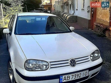 Авто Volkswagen Golf 2001 № 8979501