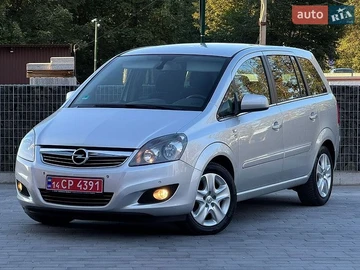 Авто Opel Zafira 2011 № 8979510