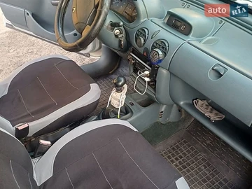 Авто Renault Kangoo 2001 № 8979702