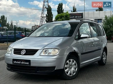 Авто Volkswagen Touran 2005 № 8979727