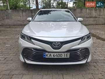 Авто Toyota Camry 2019 № 8979903