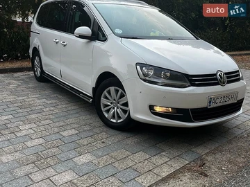 Авто Volkswagen Sharan 2011 № 8980194