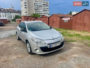 Авто Renault Megane 2011 № 8980499