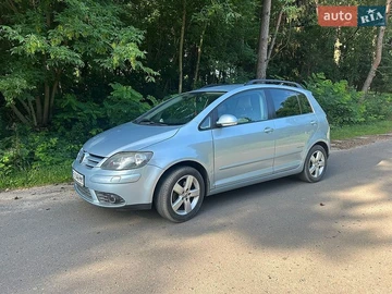 Авто Volkswagen Golf Plus 2008 № 8980511