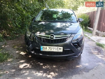 Авто Opel Zafira 2013 № 8980598