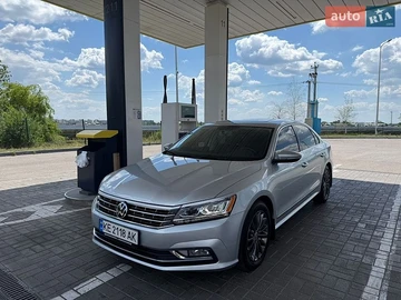 Авто Volkswagen Passat 2017 № 8980708