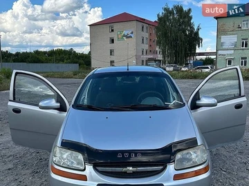 Авто Chevrolet Aveo 2004 № 8980900